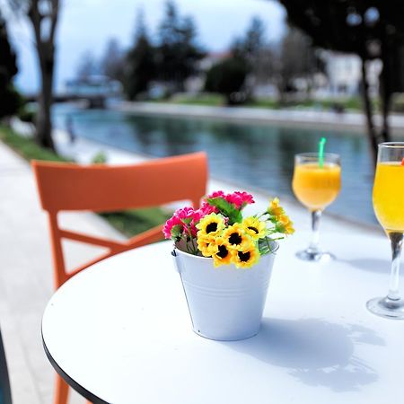 Art Theatre Caffe Hotel Struga Exterior foto