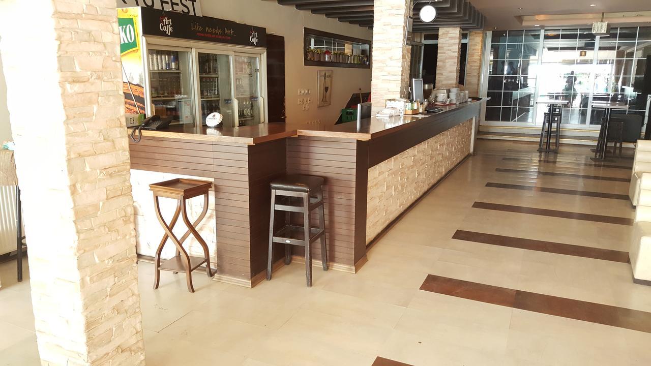 Art Theatre Caffe Hotel Struga Exterior foto